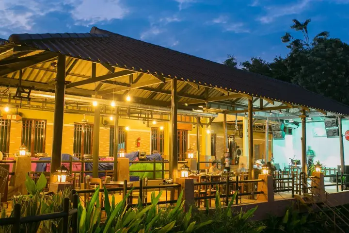 Лоэй: Forra Hill Resort