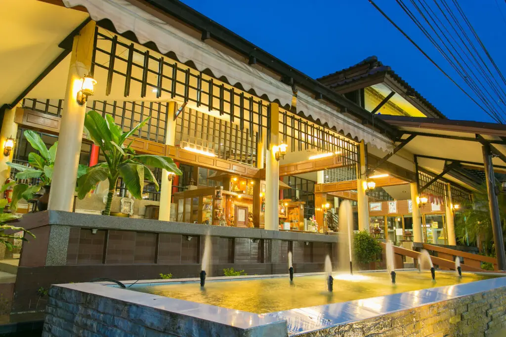 Лоэй: Forra Hill Resort