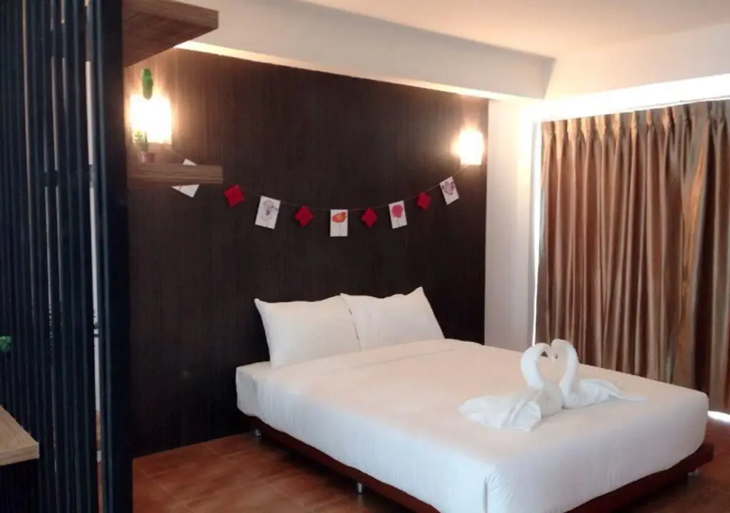 Лем Синг: The Pride Hotel At Leamsing