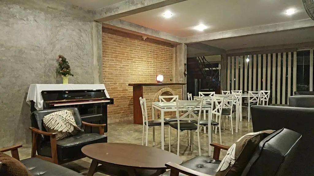 Пхитсанулок: Baan Sanpoom
