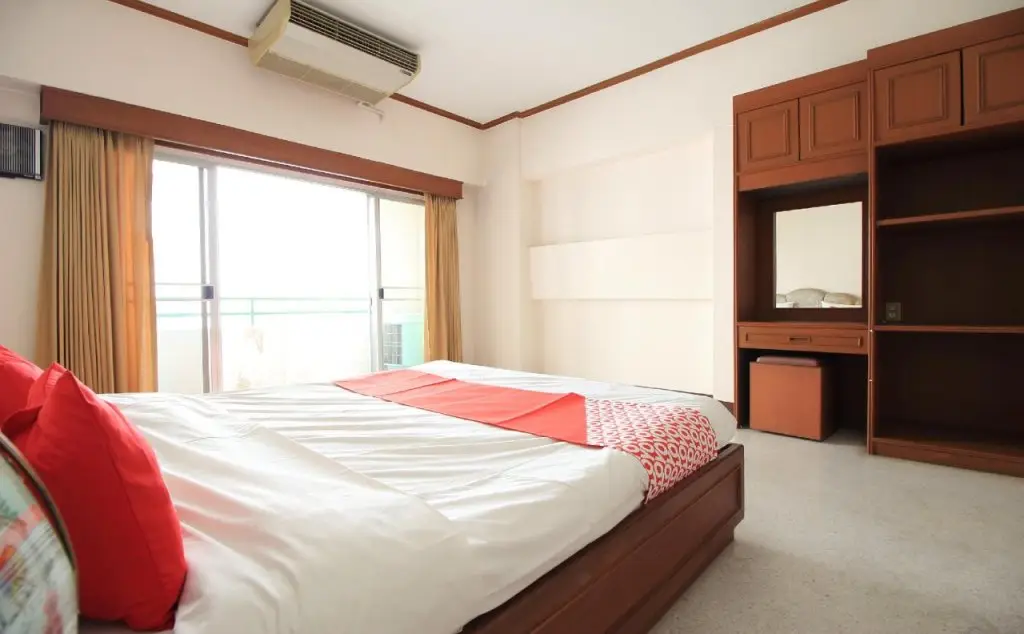 Патхумтхани: Diamond Place Hotel & Serviced Apartment