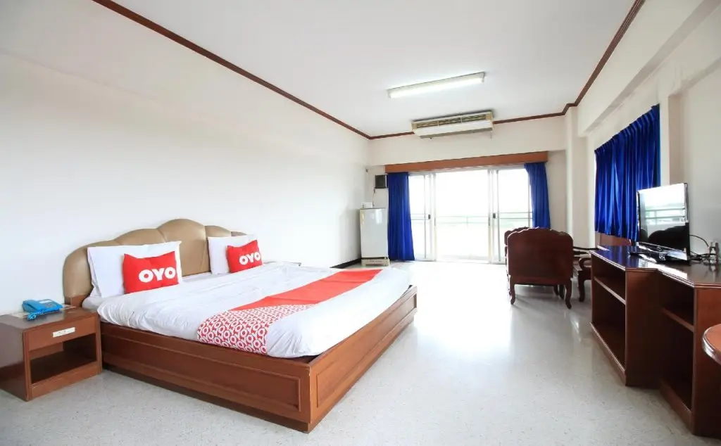 Патхумтхани: Diamond Place Hotel & Serviced Apartment