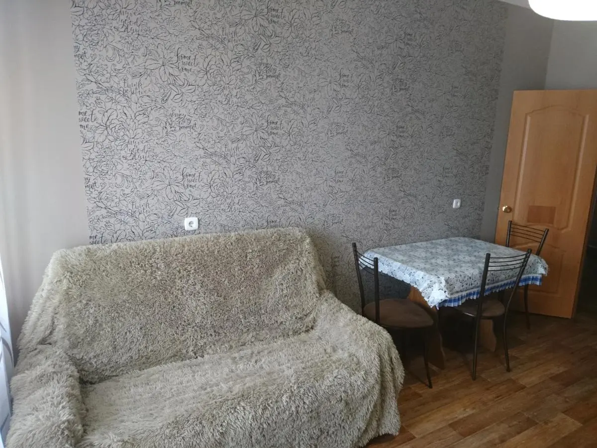 Саранск: Apartment on Kommunisticheskaya kv128