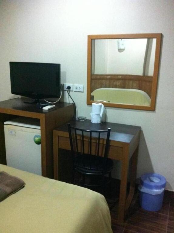 Бангкок: White Orchid Inn II