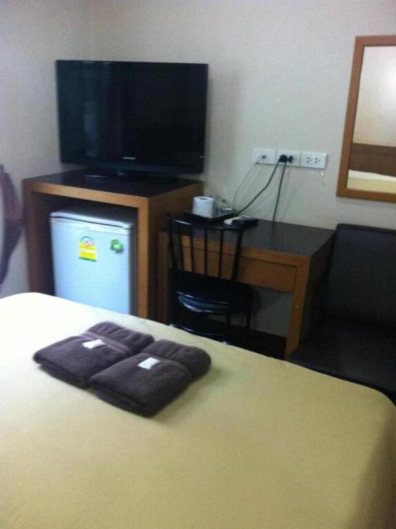 Бангкок: White Orchid Inn II