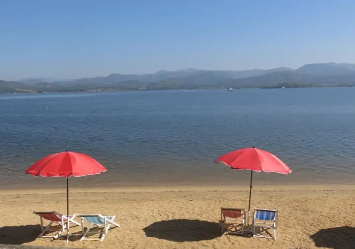 Тха Кра Дан: Green River Hill Resort