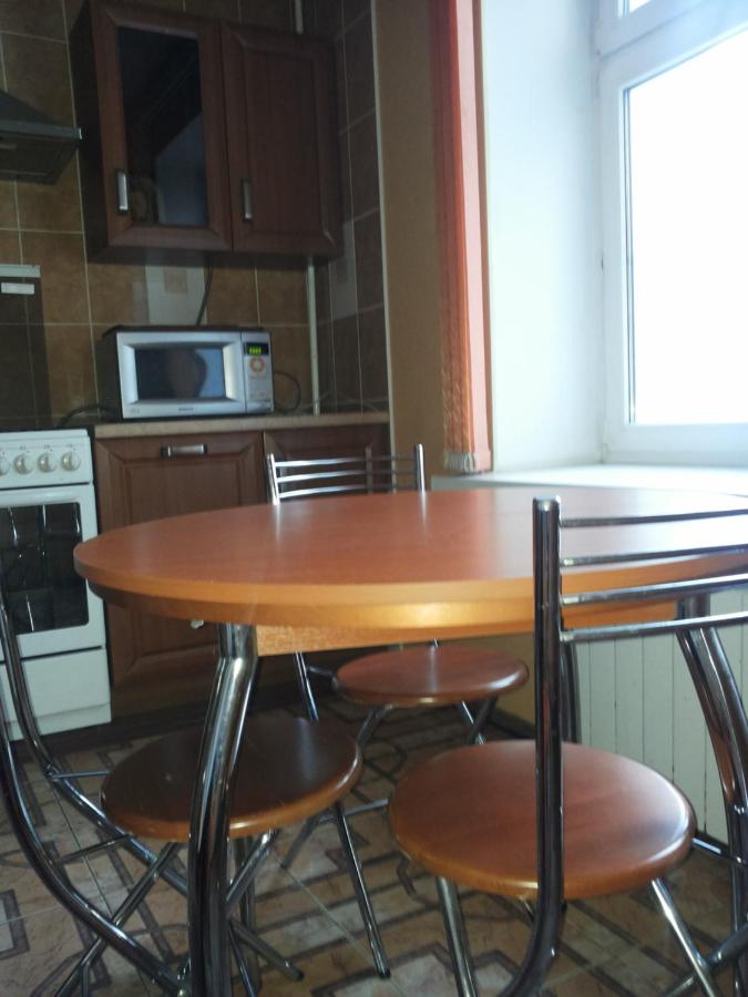 Саранск: Apartments on Kommunisticheskaya 25