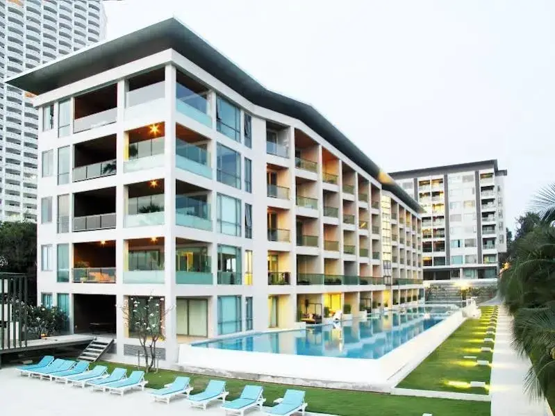 Ananya Beachfront Condominium — фото 1