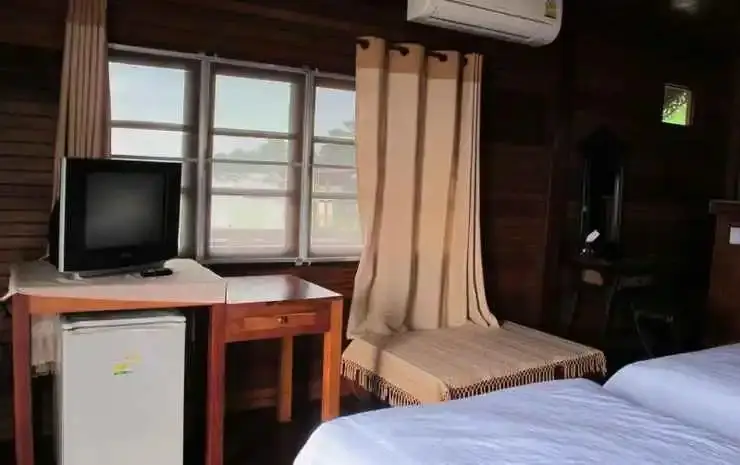 Самутсонгкхрам: Baan Piangtawan
