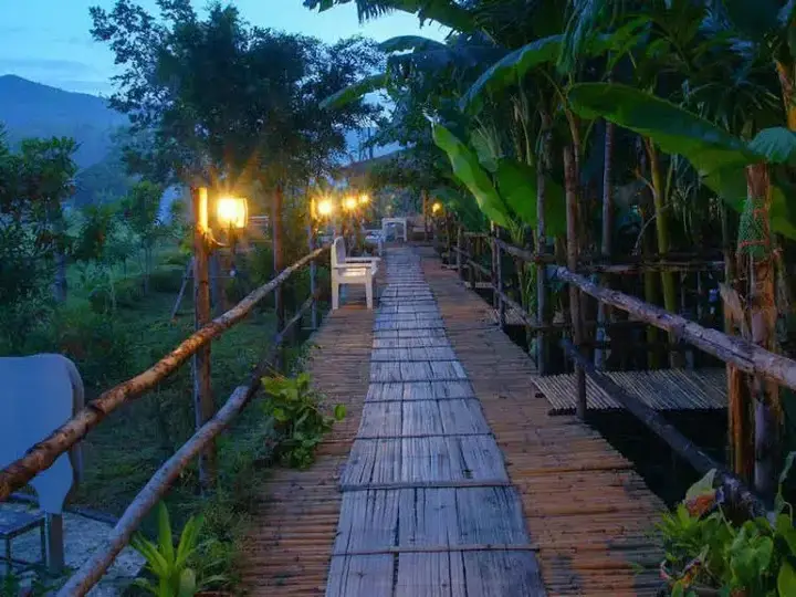 Соп-Поэнг: Relive Resort