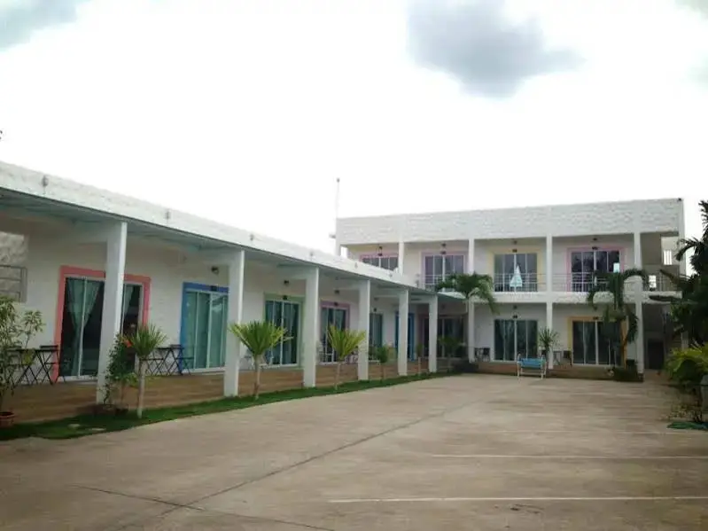 Суан Фуэн: Baan Chom Jan Suan Phung