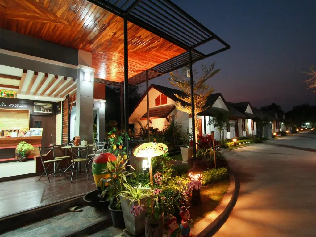 Phakawan Hotel — фото 1