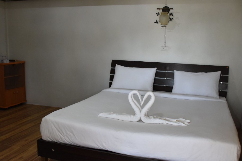Ла-Нгу: Pak Nam Resort
