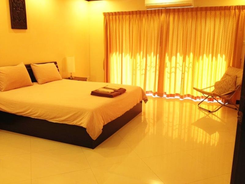 Паттайя: Arunothai House Pool Villa Phratumnak Hill
