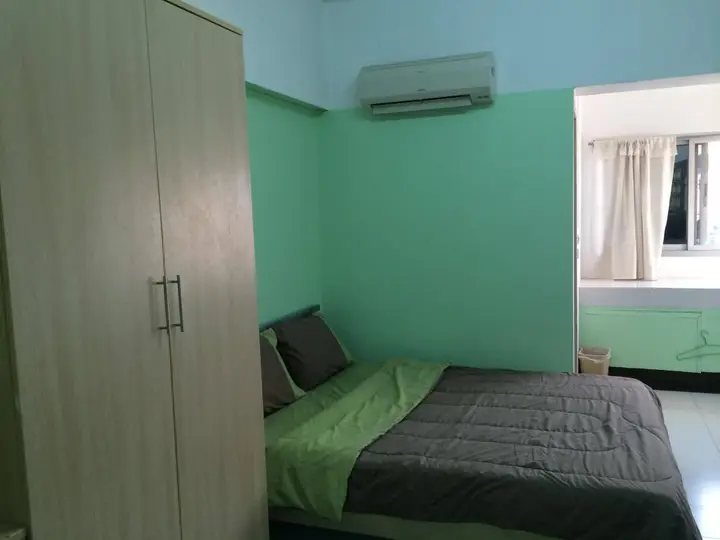 Бангкок: Baan Pathum Apartment
