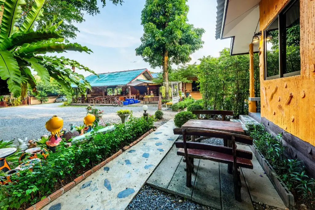 Накхоннайок: Greenview Resort