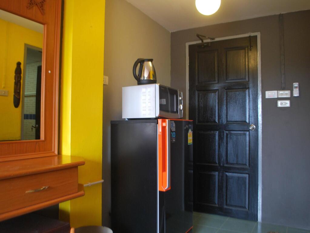 Ланта: Let It Bee Econo Hostel