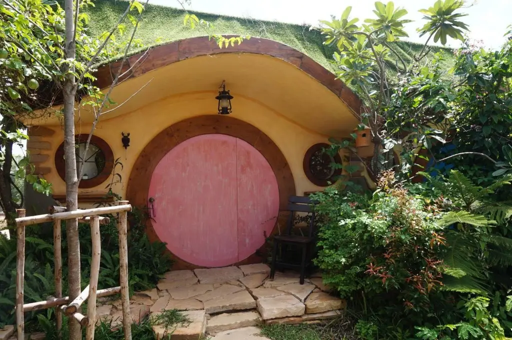 Лат Буа Кхау: Baan Suan Noi Resort