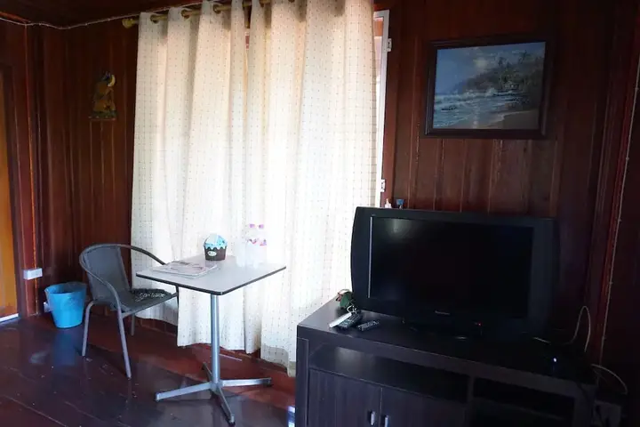 Утхай-Тхани: Ruenkhawhom Residence