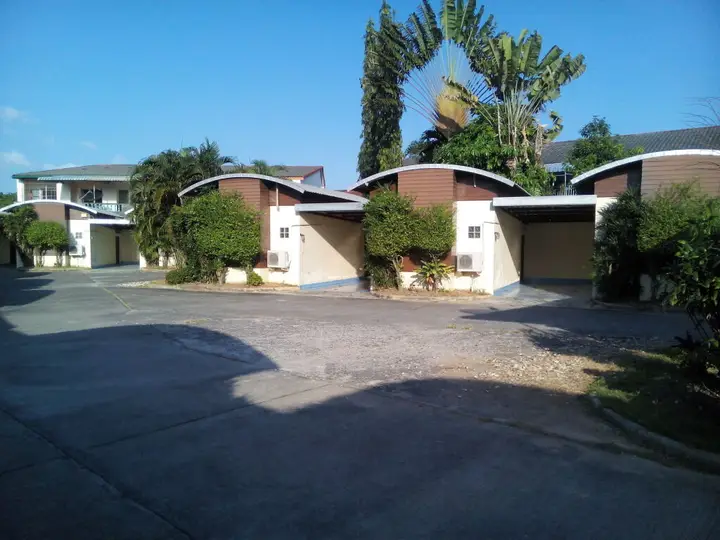 Хатъяй: Sutha Garden Resort Hat Yai