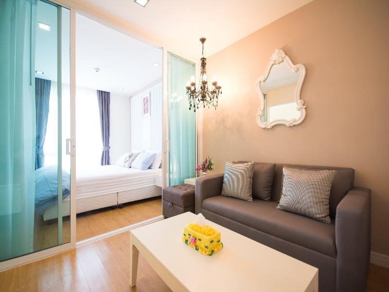 Тхаланг: Bukitta Airport Condominium By Muay