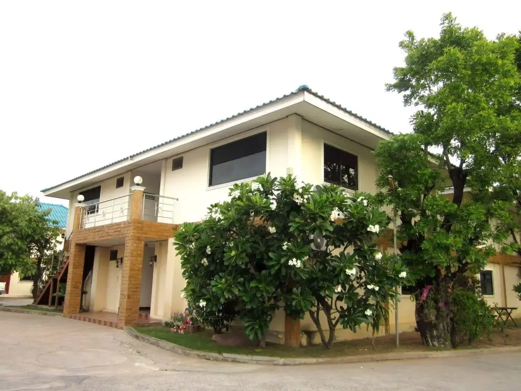 Fahproundfon Hotel — фото 1
