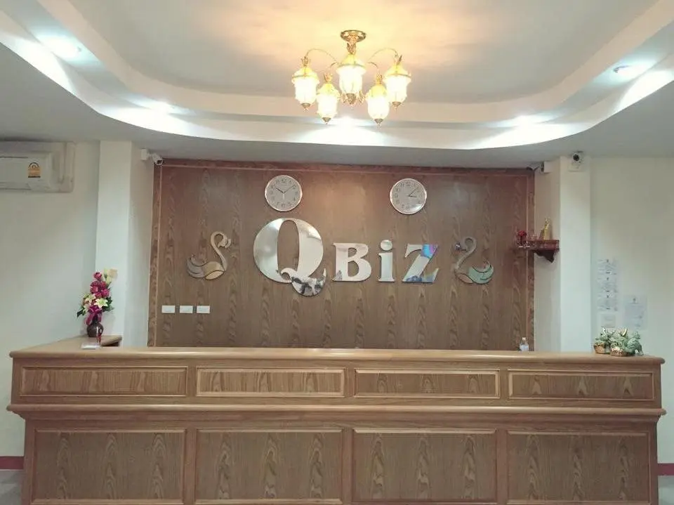 Каласин: QBiz Hotel Kalasin