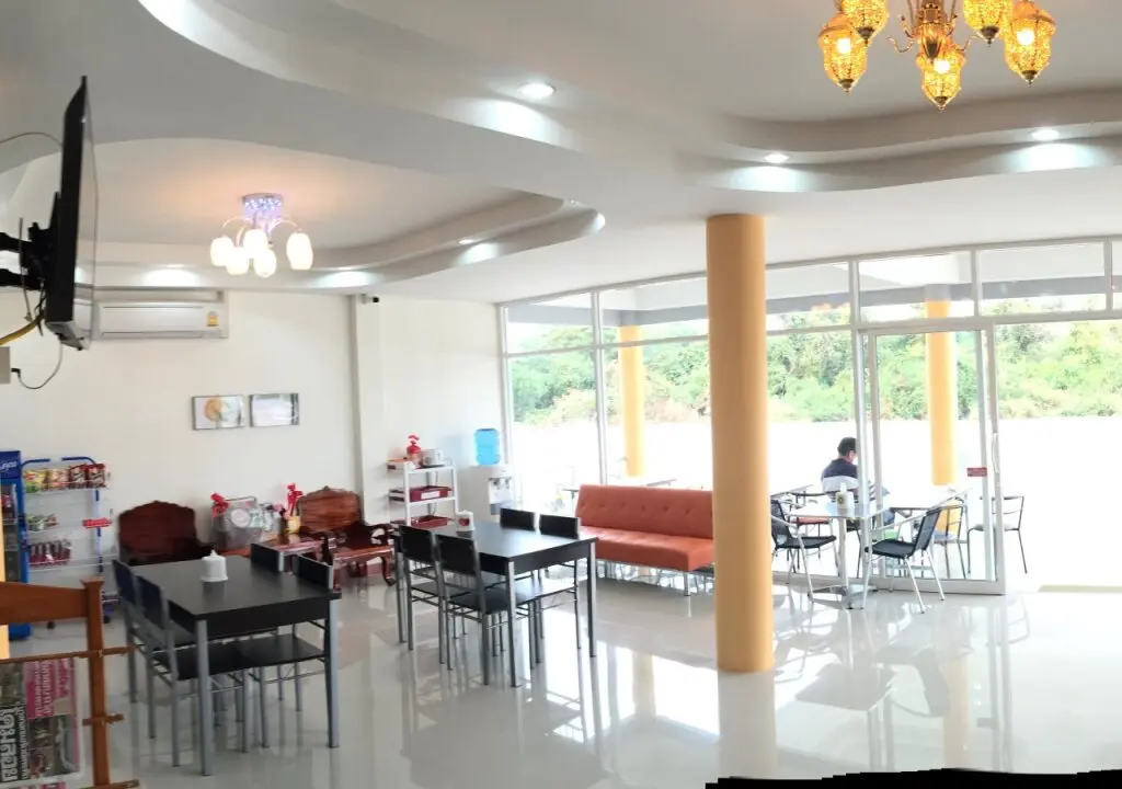 Каласин: QBiz Hotel Kalasin