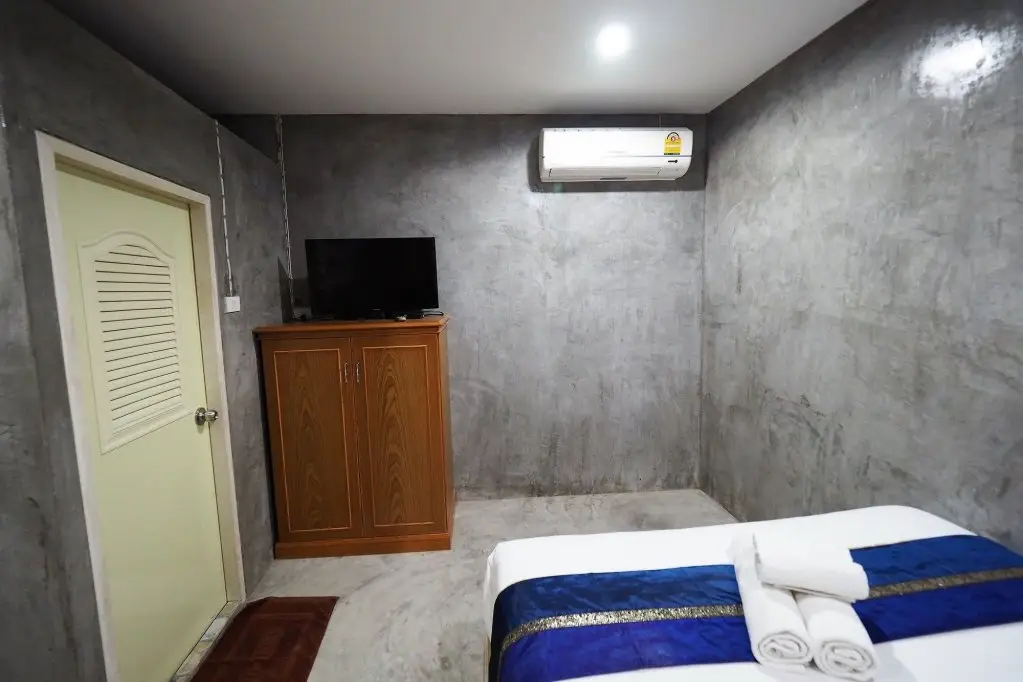 Бангкок: Fin House