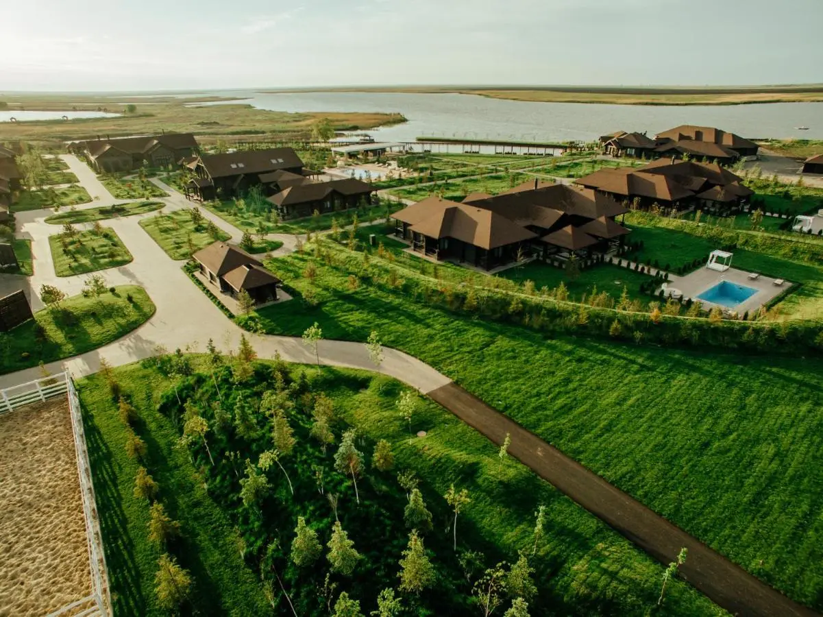 Limanskiy: Уткино Кантри Хаус