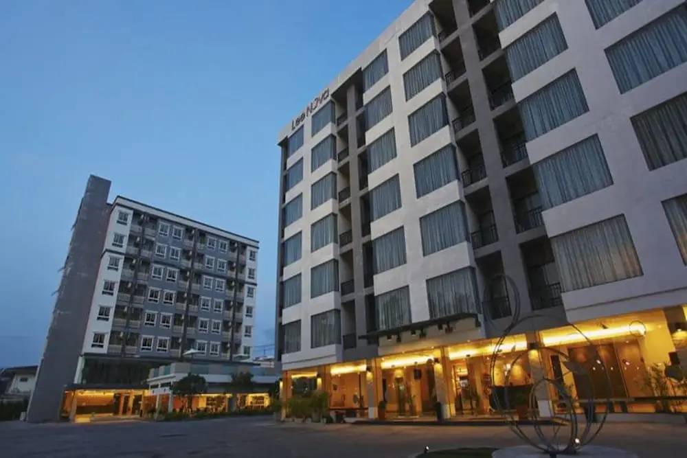 Бангкок: Lee Nova Place