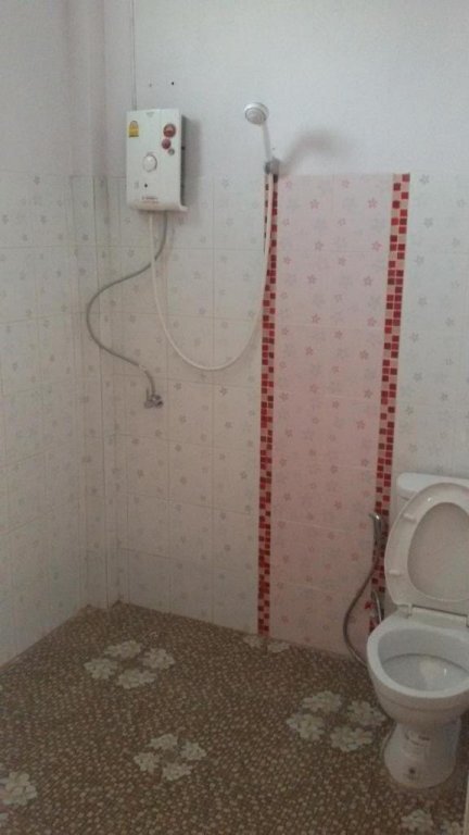 Рои Эт: Bann Kwanlada Hotel