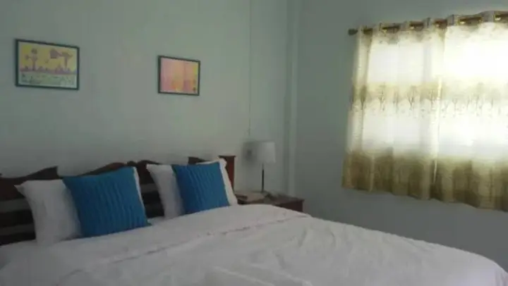 Рои Эт: Bann Kwanlada Hotel