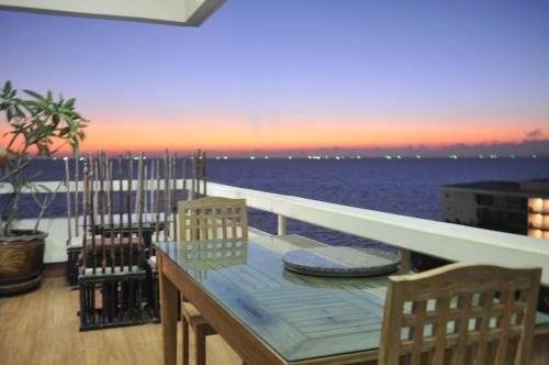 Паттайя: Chom Talay Condominium by 9A