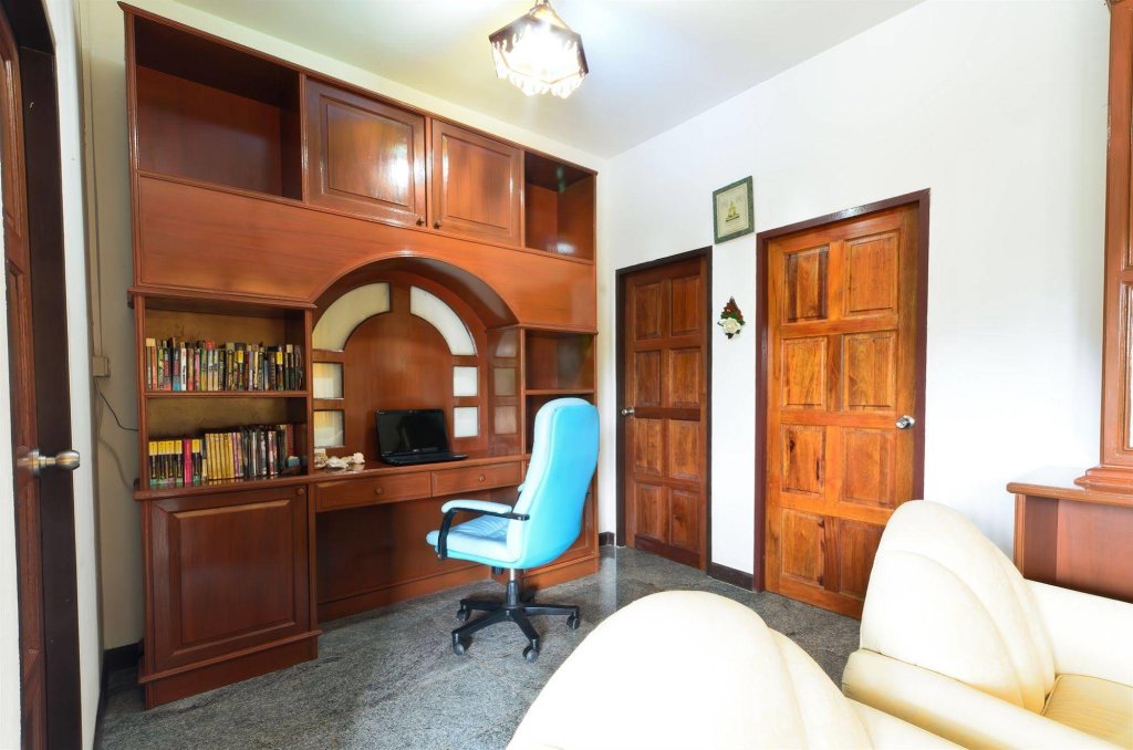 Банг Сафан Ной: Sananwan Beach B&B