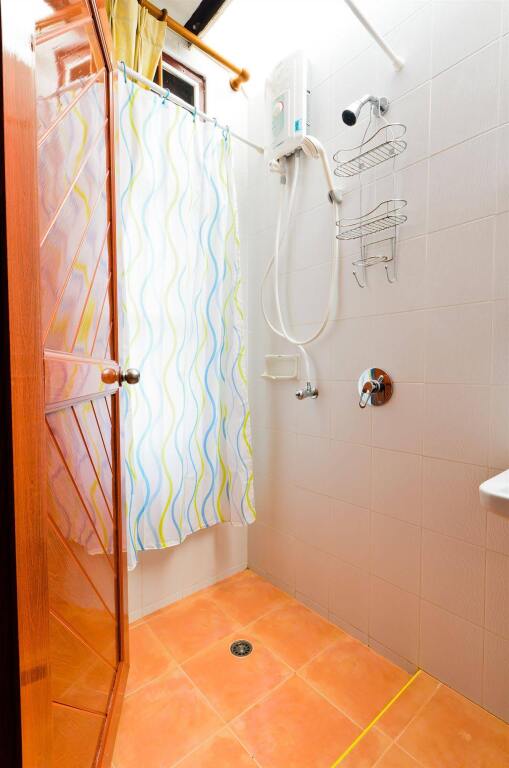 Банг Сафан Ной: Sananwan Beach B&B