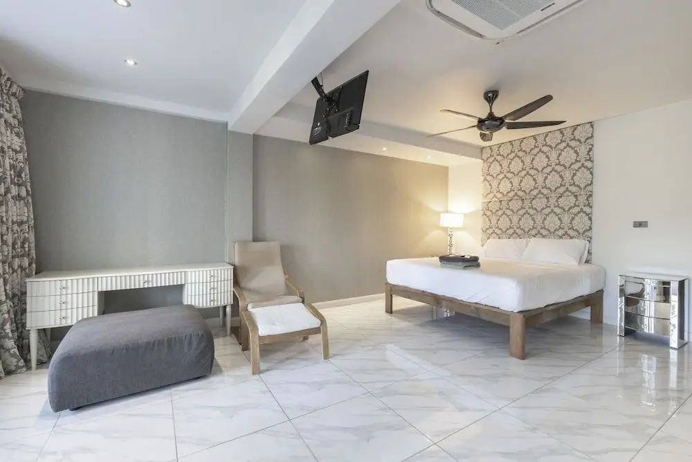 Кату: The Fairways Golf Villas