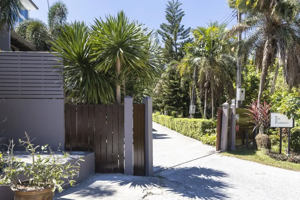 Кату: The Fairways Golf Villas