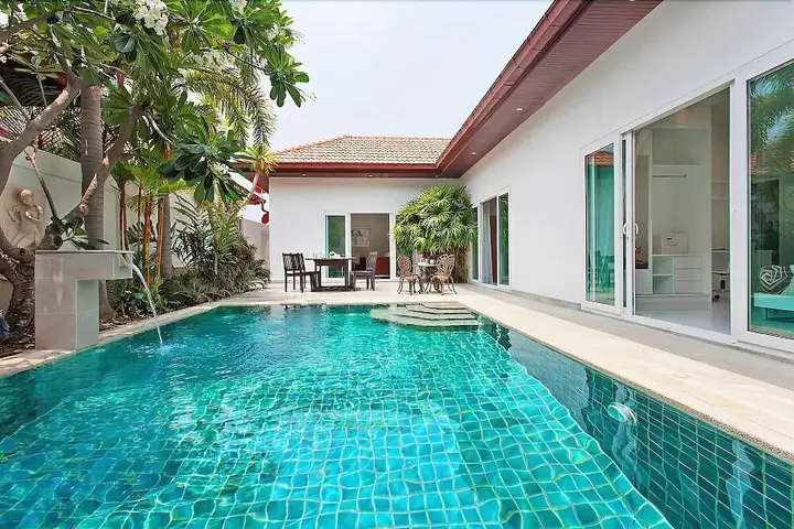 Паттайя: Neo Grand Villa 3 Bedrooms