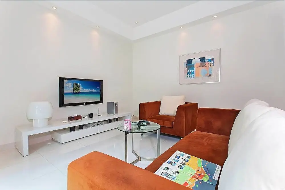 Паттайя: Neo Grand Villa 3 Bedrooms