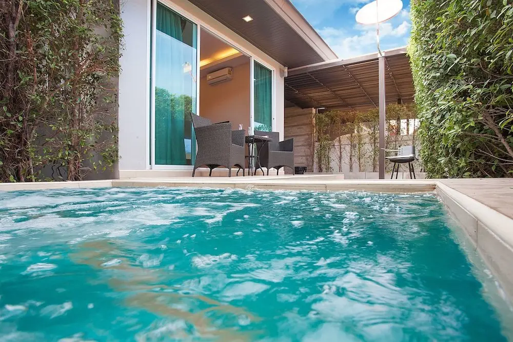 Паттайя: Jomtien Lamore Villa 2 Bedroom with Jacuzzi Pool