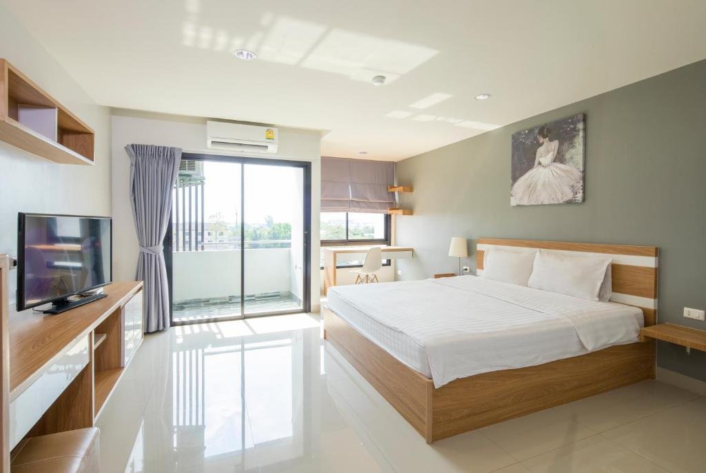 Чаченгсау: JK Living Hotel and Service Apartment