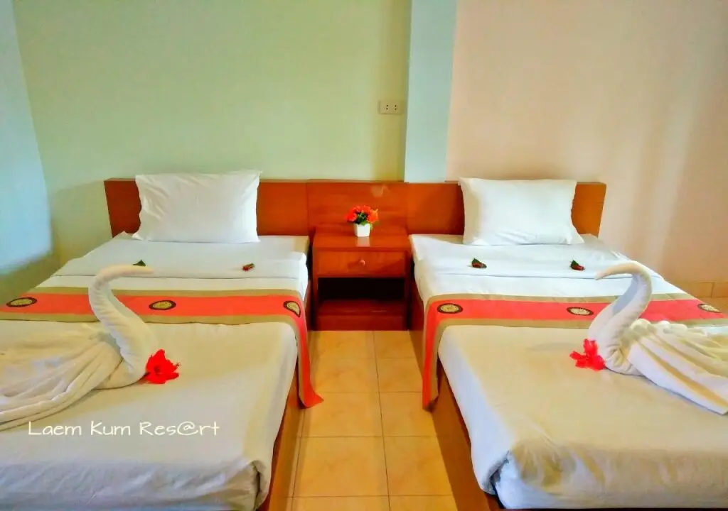 Тхап Сакае: Laem Kum Beach Resort & Seafood