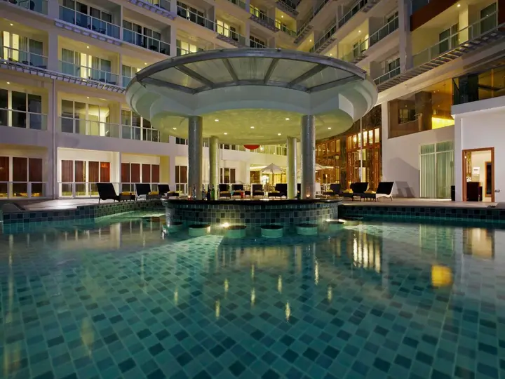 Паттайя: Centara Nova Hotel Pattaya