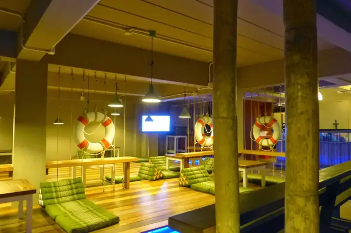 Ланта: Non La Mer Hostel