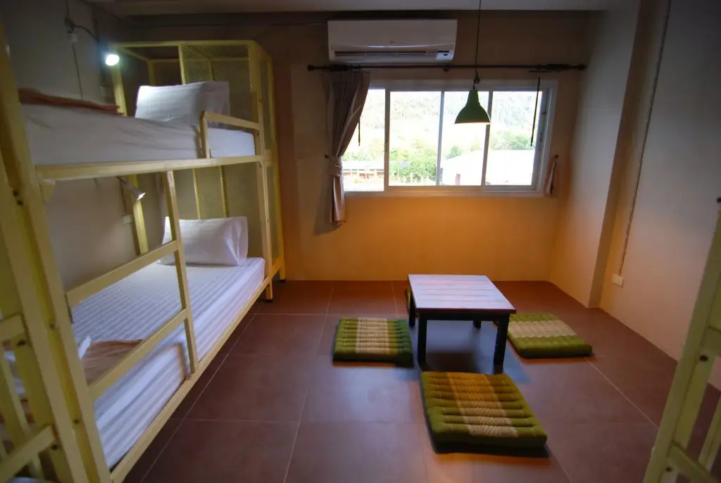 Ланта: Non La Mer Hostel