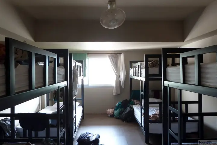 Ланта: Non La Mer Hostel