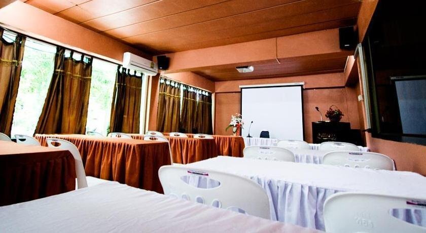 Донсак: Monlada Resort