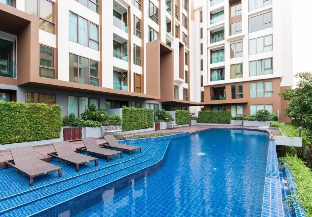 Нонтхабури: Nice Suites Sanambinnam