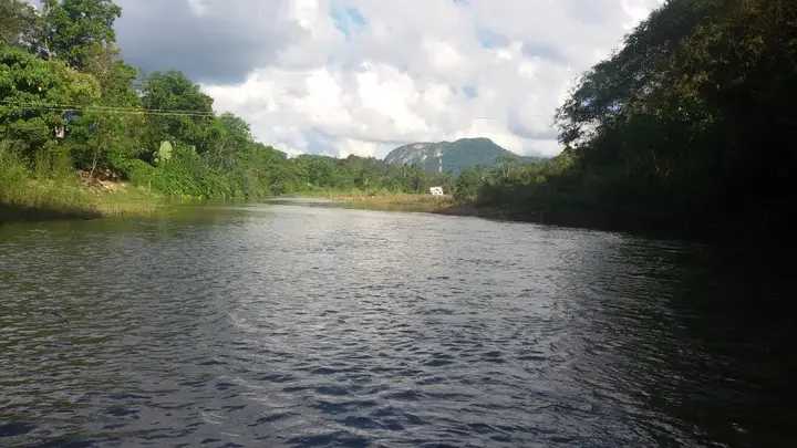 Лансака: Khao Luang Resort